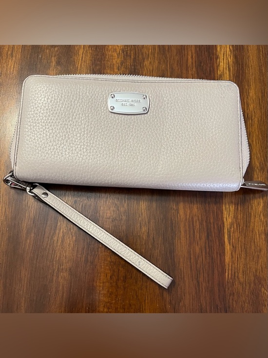 Michael Kors Handbags - Michael Kors Leather Wallet/Wristlet